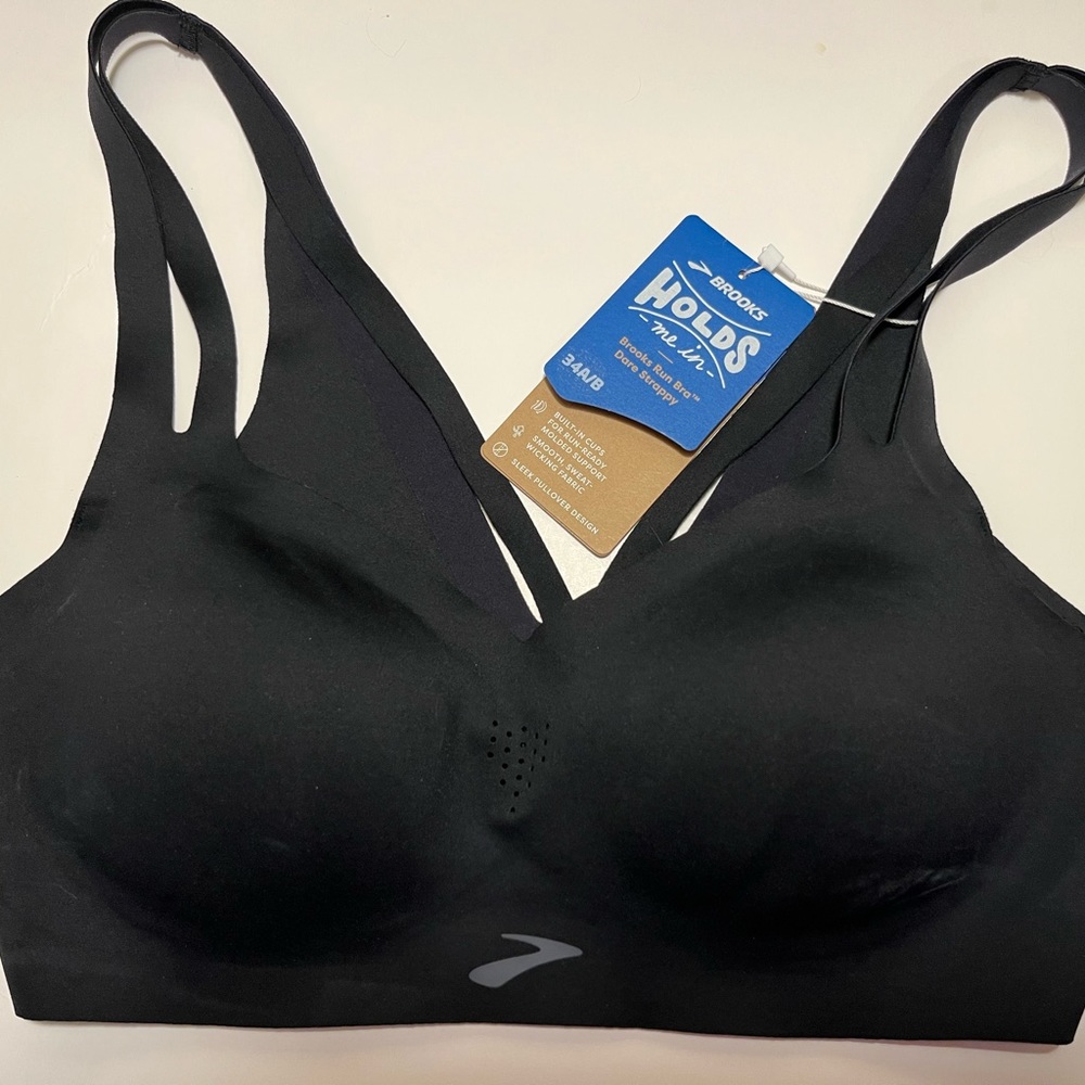 Brooks run bra dare strappy 34a/b NWT